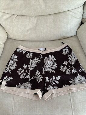 Tessa Brown Floral Jacquard Women’s Shorts